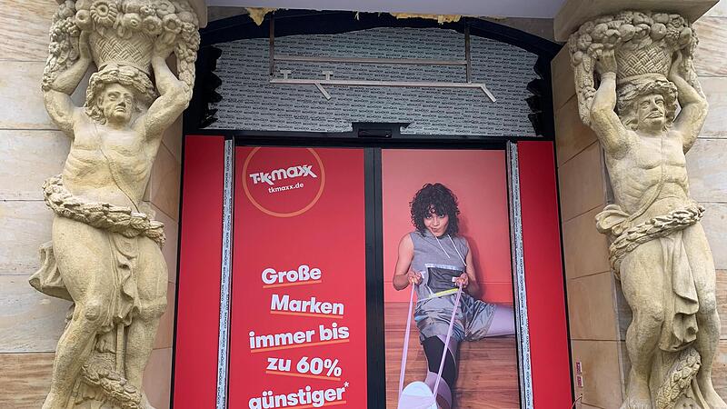 Der Umbau für die neue Filiale von TK Maxx in Coburg läuft seit Monaten auf Hochtouren.