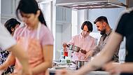 Kochen verbindet – auch die Teilnehmenden des Projekts KuMit