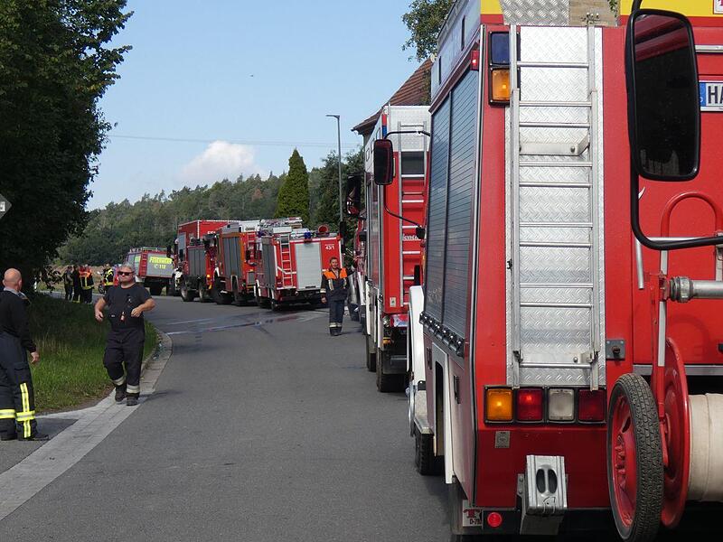 Ein Waldbrand! Ein Großaufgebot an Einsatzkräften probte bei Ditterswind den Ernstfall.
