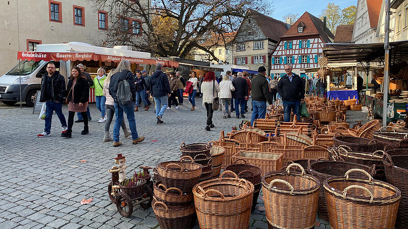 Verkaufsoffener Sonntag in ForchheimVerkaufsoffener Sonntag in Forchheim - November 2024 Verkaufsoffener Sonntag in Forchheim