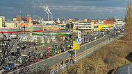Stau auf dem Berliner Ring in Bamberg wegen protestierender Bauern