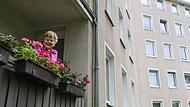 Zur Corona-Weihnacht kamen die Enkelkinder zum Balkon – Geschenke wurden rauf- und runtergereicht, sagt Ingrid Hoch.Forchheim & Fränkische Schweiz Zur Corona-Weihnacht kamen die Enkelkinder zum Balkon – Geschenke wurden rauf- und runtergereicht, sagt Ingrid Hoch.Forchheim & Fränkische Schweiz