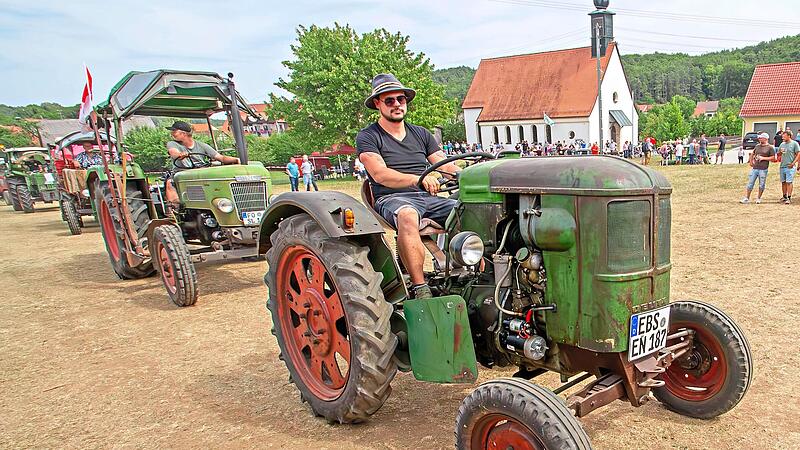 Die Oldtimer-Traktor-Parade führt rund um Morschreuth.Forchheim & Fränkische Schweiz Die Oldtimer-Traktor-Parade führt rund um Morschreuth.
