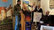 Alexander Linz, Sonja Ruppenstein, Biggi Liebich, Milada Weber und Paul Gütle bereiten ihre Ausstellung in Adelsdorf vor. Alexander Linz, Sonja Ruppenstein, Biggi Liebich, Milada Weber und Paul Gütle bereiten ihre Ausstellung in Adelsdorf vor.