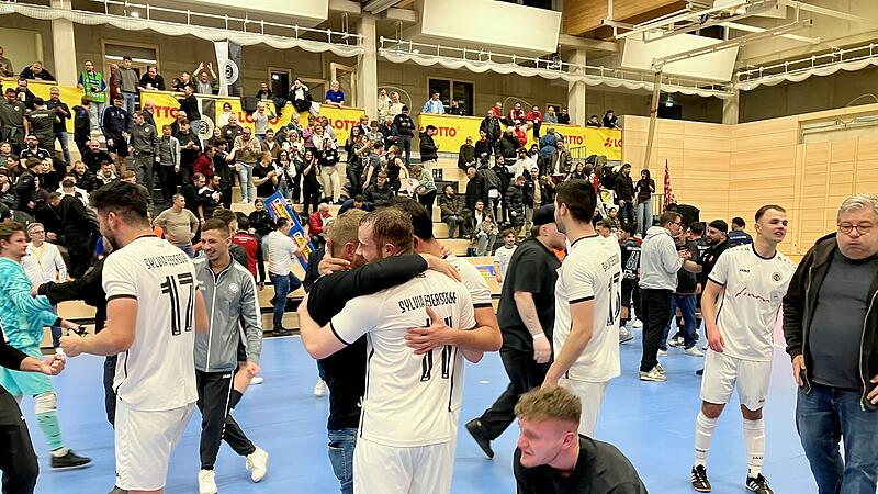 Jubel beim SC Sylvia Ebersdorf: Er ist Bayerischer Hallenmeister 2026.