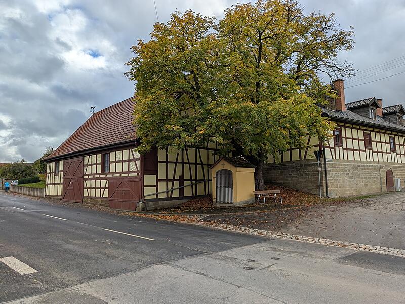 Kapelle im Altort von Großwenkheim