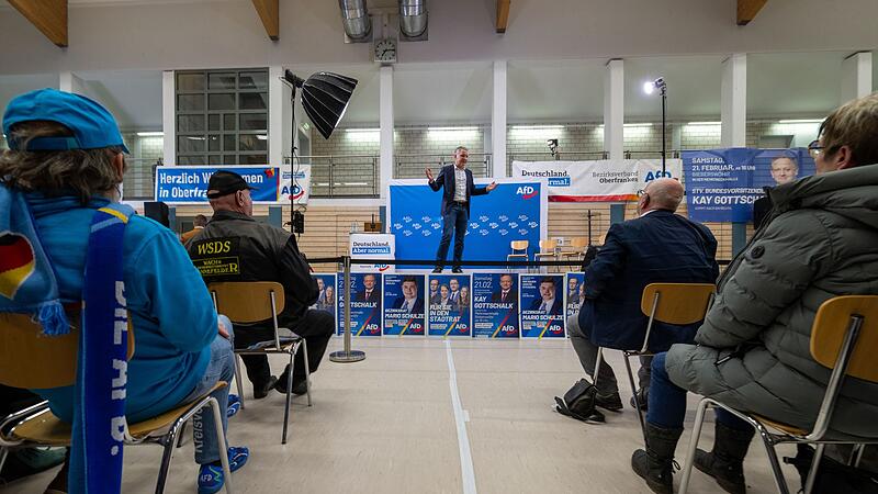 AfD-Wahlkampfveranstaltung mit Höcke in Seybothenreuth AfD-Wahlkampfveranstaltung mit Höcke in Seybothenreuth