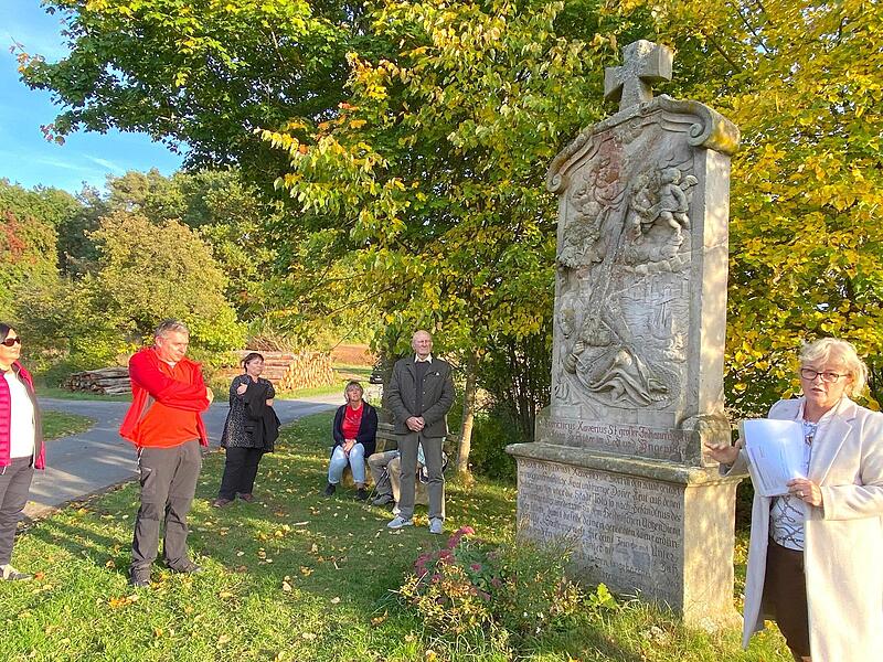Ein neuer Rundweg, „Marterl-Weg genannt“, wurde am Freitag in Seßlach eingeweiht