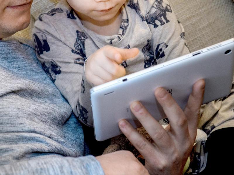 Erziehung: Apps für Kleinkinder müssen durch die Elternkontrolle