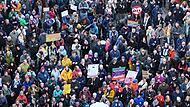 Demonstration für Demokratie und gegen AfD in Weilheim Demonstration für Demokratie und gegen AfD in Weilheim