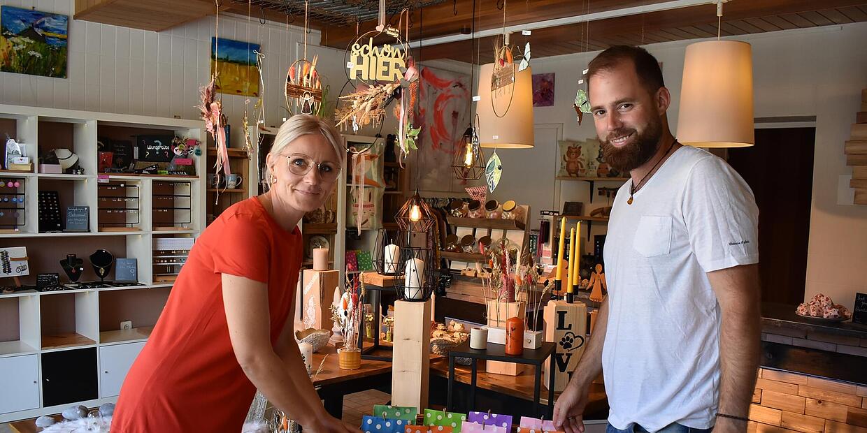 Marketplace im Landkreis Forchheim: Melanie Müller eröffnet Marktplatz ...