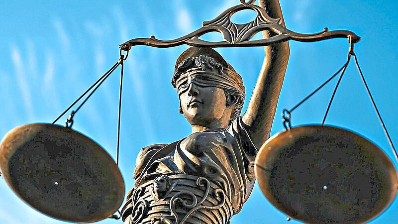Wegen Geldw&auml;sche musste sich in 28-J&auml;hriger in Kronach vor Gericht verantworten.D.-W. Ebener/dpa