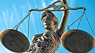 Wegen Geldw&auml;sche musste sich in 28-J&auml;hriger in Kronach vor Gericht verantworten.D.-W. Ebener/dpa