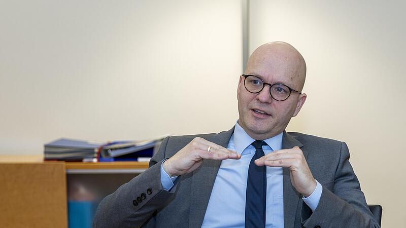 Bad Kissingens Oberbürgermeister Dirk Vogel wünscht sich gesellschaftlich mehr Ausgewogenheit. Bad Kissingens Oberbürgermeister Dirk Vogel wünscht sich gesellschaftlich mehr Ausgewogenheit.