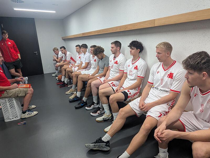 Die klaren Ansagen von TTL-Headcoach Stephan Harlander sind bekannt, hier vor der verlorenen Regionalliga-Generalprobe gegen die &bdquo;Zweite&ldquo; aus Jena.