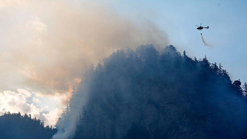 Brand im Bergwald in den Chiemgauer Alpen Brand im Bergwald in den Chiemgauer Alpen