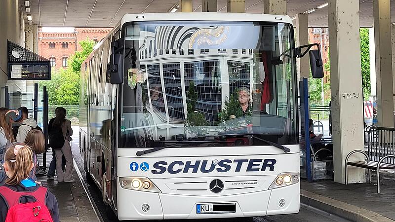 Die Busverbindung Kulmbach-Weismain wir gestrichen, eine umständliche Alternative angeboten.
