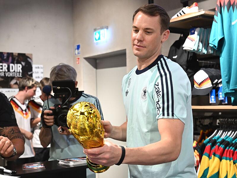 Autogrammstunde Manuel Neuer
