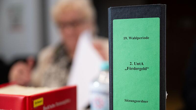 Untersuchungsausschuss zu Fördermitteln Untersuchungsausschuss zu Fördermitteln