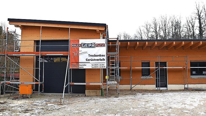 Der Neubau des Feuerwehrger&auml;tehauses ist eine Aufgabe, die alle Mitglieder der Feuerwehr von Str&ouml;ssendorf fordert.