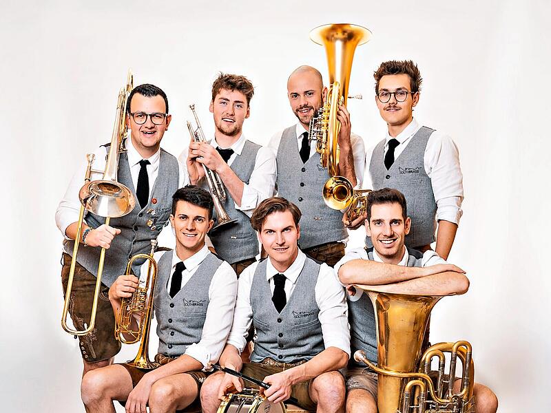 Moderne Blasmusik auf hohem Niveau: Southbrass spielt am ersten Bierwochen-Sonntag von 15 bis 18 Uhr im Stadl.Southbrass