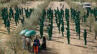 Spencer Tunick mit Kunstinstallation in Andalusien