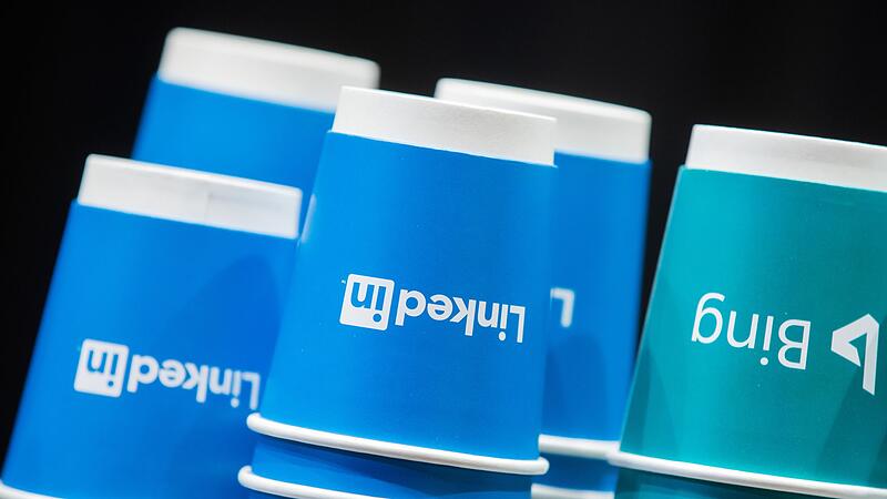 Netzwerk LinkedIn und Suchmaschine Bing