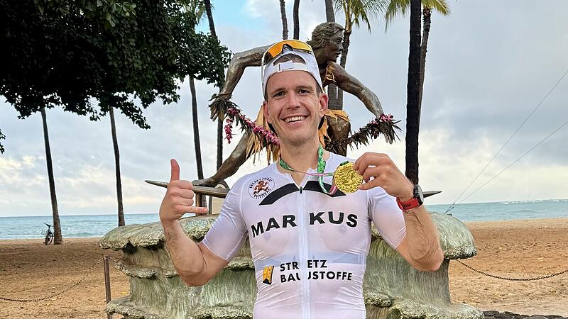 Markus Geiger nach seinem Marathon auf Honolulu mit seiner erlaufenen Medaille. Markus Geiger nach seinem Marathon auf Honolulu mit seiner erlaufenen Medaille.