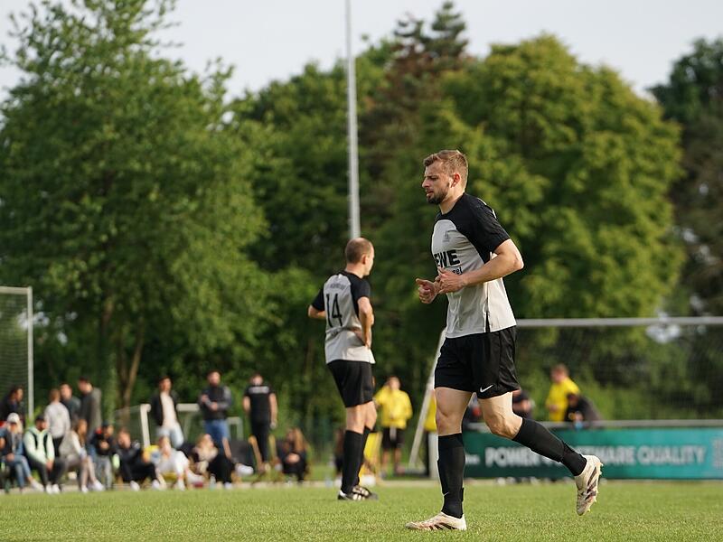 Wenn er auf dem Feld steht, wird es f&uuml;r den Gegner gef&auml;hrlich: Stefan M&uuml;ller ist Toptorsch&uuml;tze der A-Klasse 6 Erlangen-Pegnitzgrund.