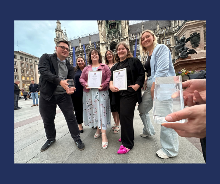 Podcast „Razzia im Rathaus“ gewinnt Nachwuchspreis Podcast „Razzia im Rathaus“ gewinnt Nachwuchspreis