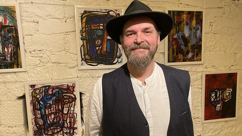 Stephan Mundi pr&auml;sentiert 24 seiner Werke im Museum Obere Saline.