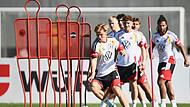Finn Jeltsch ist einer von vielen Neuen in der Nationalmannschaft. Er k&ouml;nnte am Donnerstag zu seinem L&auml;nderspiel-Deb&uuml;t kommen.