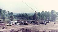 Das historische Bild entstand bei den Bauarbeiten für das Freibad. Das historische Bild entstand bei den Bauarbeiten für das Freibad.