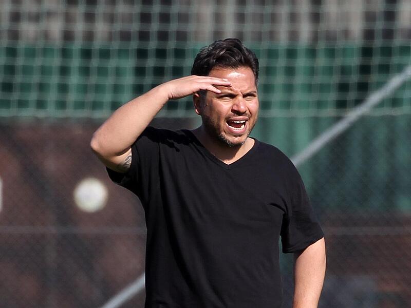 Baiersdorfs Trainer  Serdar Kuygun – hier auf einem Archivbild – sah ein ordentliches Spiel seiner Mannschaft. Einzig die Chancenverwertung passte nicht.Forchheim & Fränkische Schweiz
