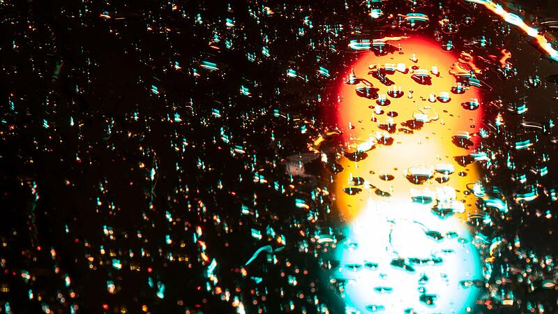 Kann die Zusammenarbeit zwischen Sozialdemokraten, Grünen und Liberalen auf europäischer Ebene als Vorbild für Gespräche über eine mögliche Ampelkoalition dienen?