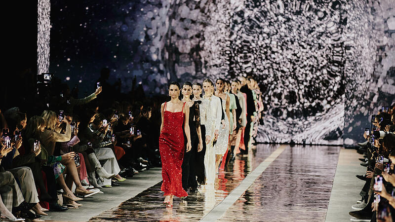 Marktschorgasterin bei Fashion Week in Berlin