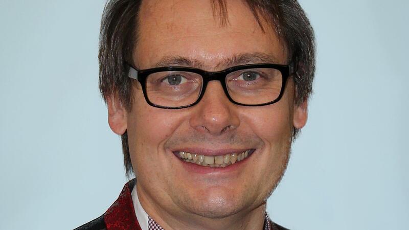 Stadtsteinachs B&uuml;rgermeister Roland Wolfrum (SPD) hat dem Stadtrat vorgeschlagen, dass sein Amt auch nach der Kommunalwahl im n&auml;chsten Jahr ehrenamtlich ausge&uuml;bt werden soll.