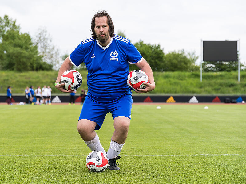 1. FC N&uuml;rnberg bolzt mit dem Special-Olympics-Team Deutschland in Herzogenaurach 2023