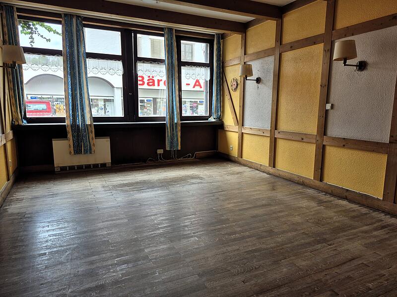 Die Räume in der Kulmbacher Straße haben ihren ganz eigenen Charme.Ein Streifzug durch die künftigen Räume des Blueberry Hill. Die Räume in der Kulmbacher Straße haben ihren ganz eigenen Charme.Ein Streifzug durch die künftigen Räume des Blueberry Hill.