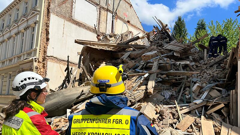 THW Kronach unterstützt nach Hauseinsturz in GörlitzTHW Kronach unterstützt nach Hauseinsturz in Görlitz THW Kronach unterstützt nach Hauseinsturz in GörlitzTHW Kronach unterstützt nach Hauseinsturz in Görlitz