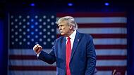 Donald Trump, ehemaliger Präsident der USA, nach seiner Rede auf der Conservative Political Action Conference CPAC 2023
