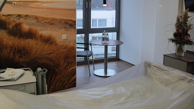 Der Adelsdorfer B&uuml;rgermeister Karsten Fischkal bef&uuml;rchtet die Schlie&szlig;ung des H&ouml;chstadter Kreiskrankenhauses.