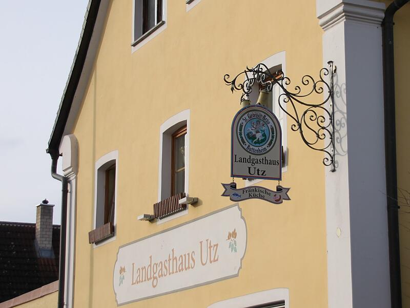 Landgasthaus Utz Adelsdorf Weppersdorf „Die sieben Prozent sind ein wichtiger Schritt, damit die ländliche Gastronomie überleben kann", sagt Andreas Utz, Gastronom und Vorsitzender des Dehoga-Kreisverbands Erlangen-Höchstadt.