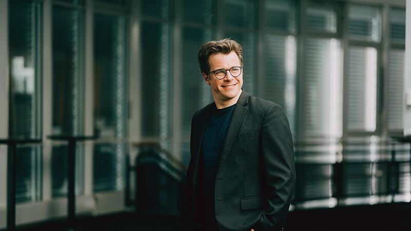 Jakub Hru&scaron;a (43) ist Chefdirigent der Bamberger Symphoniker