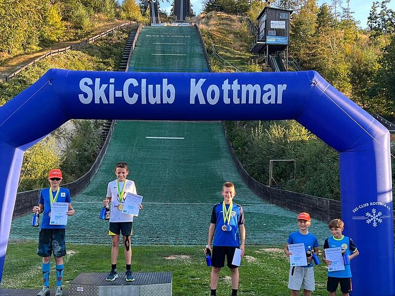Der Kulmbacher Finn Weigel geh&ouml;rt  zu den gr&ouml;&szlig;ten deutschen Talenten im nordischen Wintersport.
