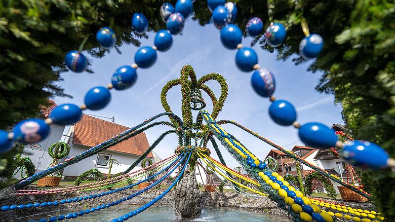Warum zu Ostern die Brunnen geschmückt sind Warum zu Ostern die Brunnen geschmückt sind