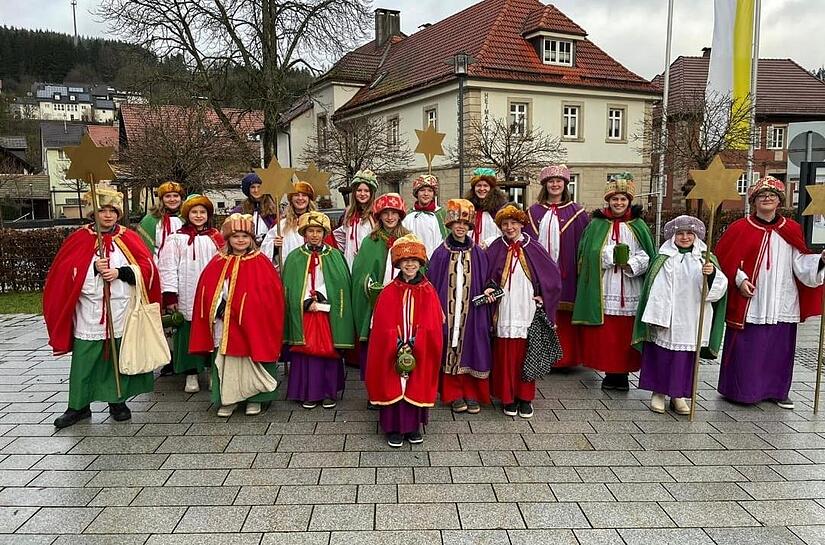 Sternsingergruppen der Pfarrei Steinwiesen