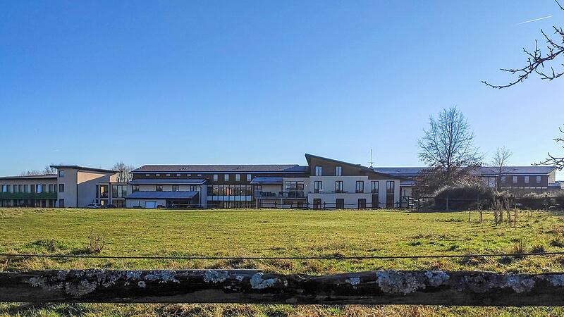 Nördlich vom Seniorenzentrum in Walsdorf soll das Projekt mit 27 Wohnungen umgesetzt werden.