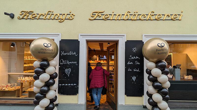 Vorweihnachtliches Geschenk an die Bamberger Feinschmecker: Die Traditionsbäckerei Kerling erlebt in der Oberen Königstraße eine Wiederbelebung durch die Bio-Bäckerei Postler Vorweihnachtliches Geschenk an die Bamberger Feinschmecker: Die Traditionsbäckerei Kerling erlebt in der Oberen Königstraße eine Wiederbelebung durch die Bio-Bäckerei Postler