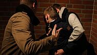 Bamberg: Streit nach Disko-Besuch eskaliert - 22-J&auml;hriger kracht durch Ladent&uuml;r in Gesch&auml;ft